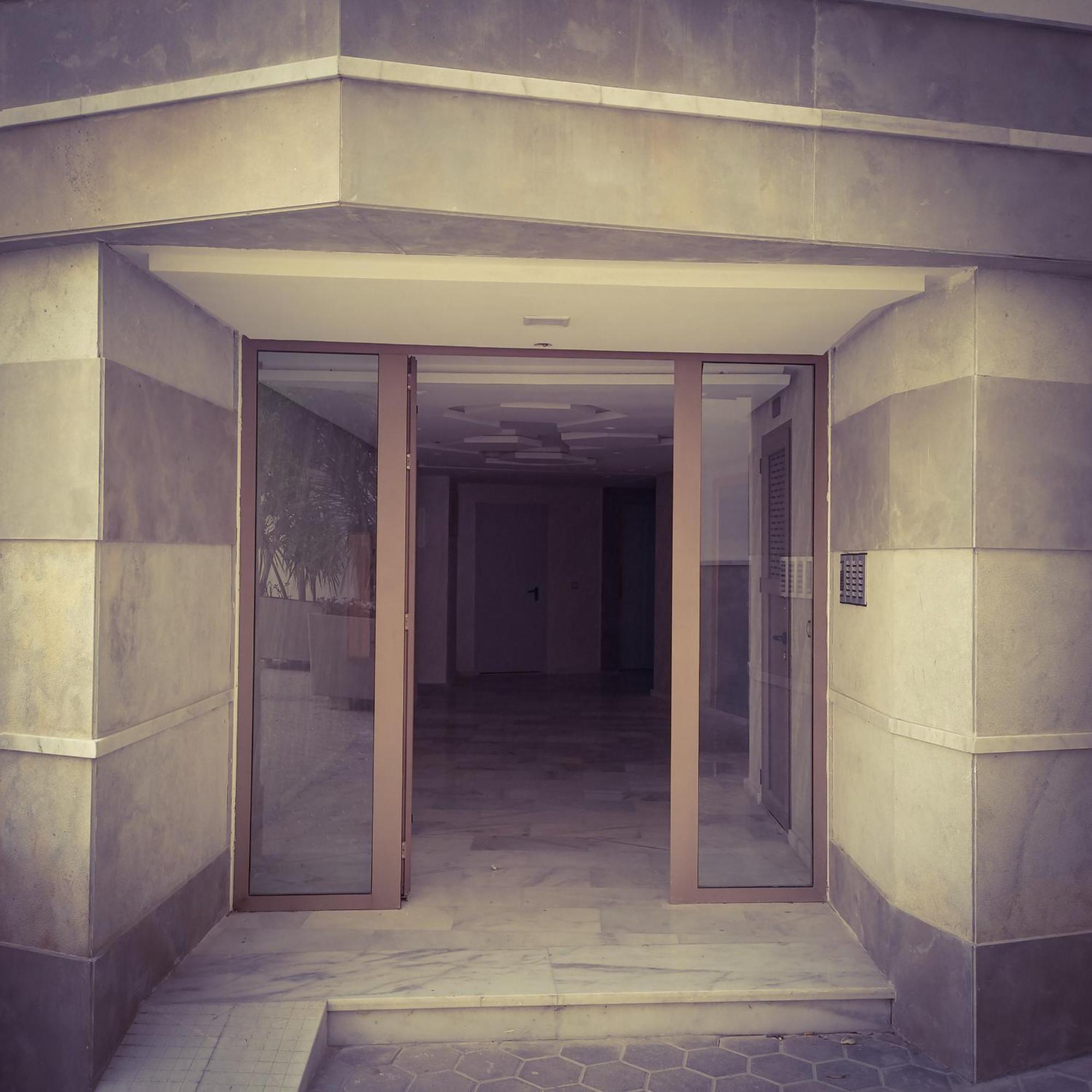 Super Apartement Totalement Neuf Et Climatise A Cote Du Centre Commercial Marjane M2 Tanger Luaran gambar